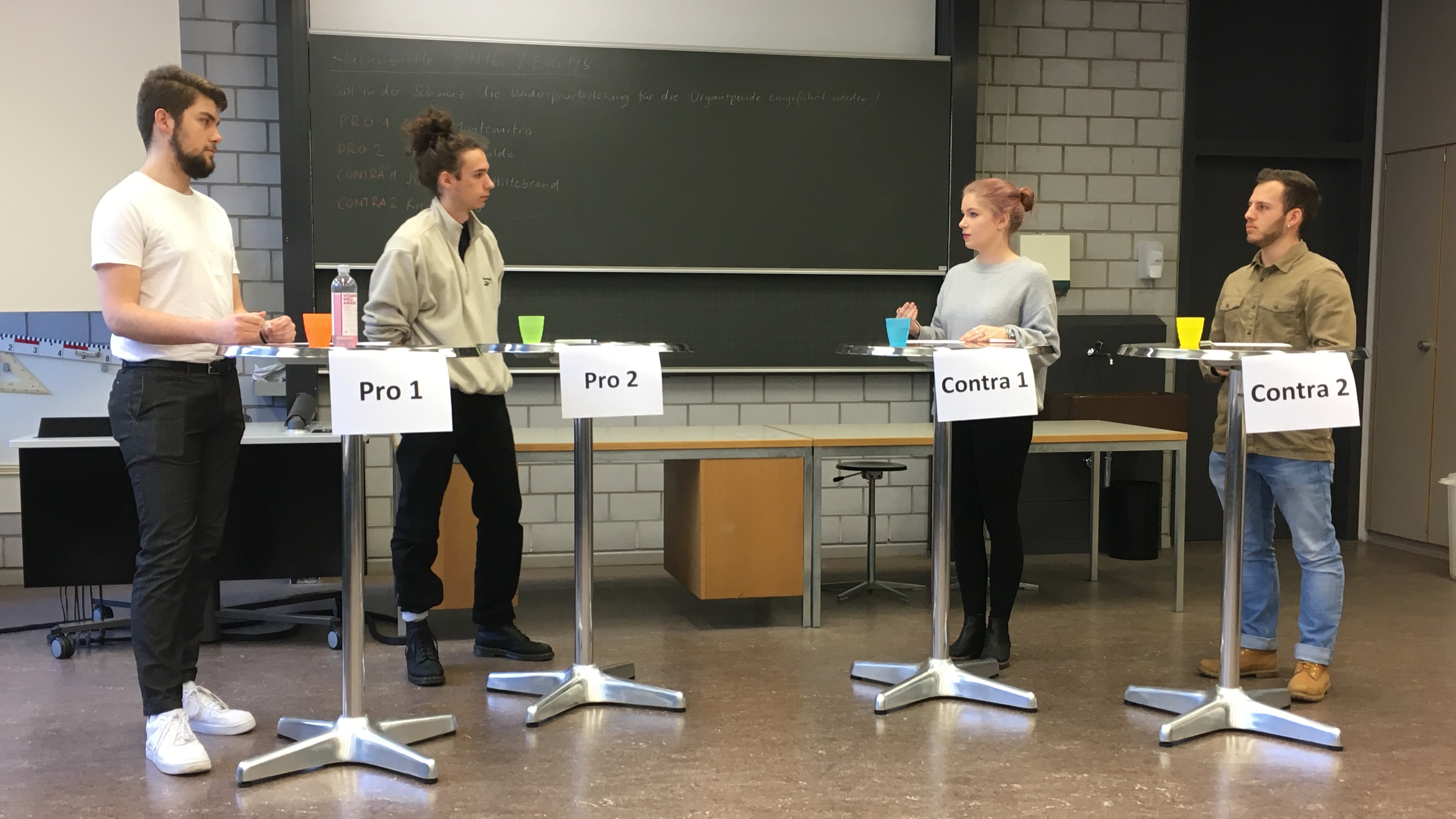 Am Donnerstag, 27. Februar 2020 wurde folgendes Thema debattiert: Soll in der Schweiz die Widerspruchslösung für die Organspende eingeführt werden? Am Donnerstag, 27. Februar 2020 wurde folgendes Thema debattiert: Soll in der Schweiz die Widerspruchslösung für die Organspende eingeführt werden?