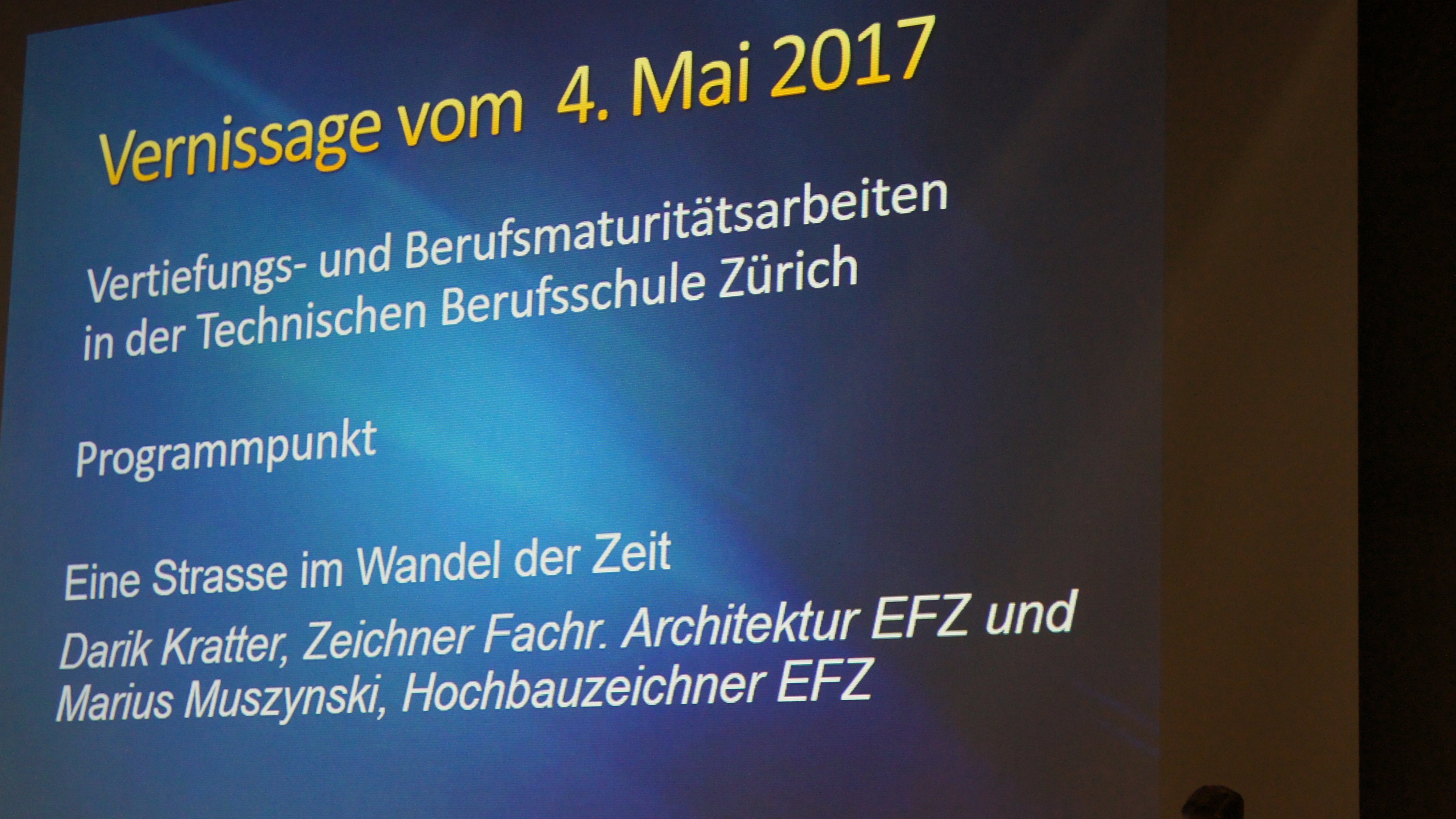 Vernissage zur Ausstellung der Vertiefungs- und Berufsmaturitätsarbeiten 2017 Vernissage zur Ausstellung der Vertiefungs- und Berufsmaturitätsarbeiten 2017